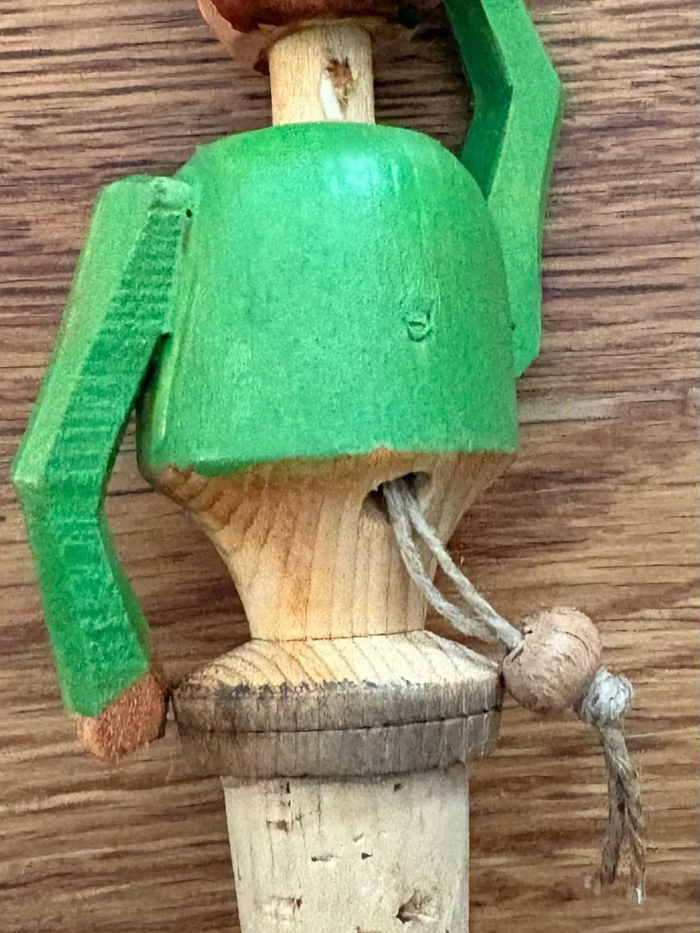 Hand Carved Moving Figure Wine Bottle Stopper/Cork, Vintage
